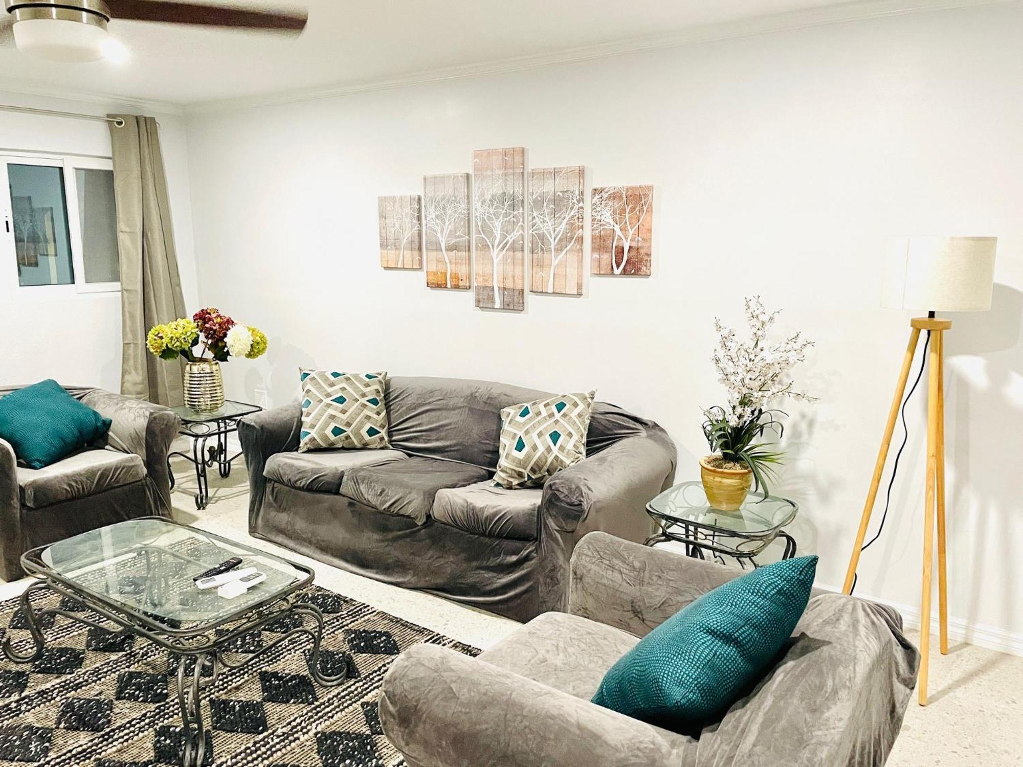 Studio, 100 Feet From The Beach Nassau Ngoại thất bức ảnh